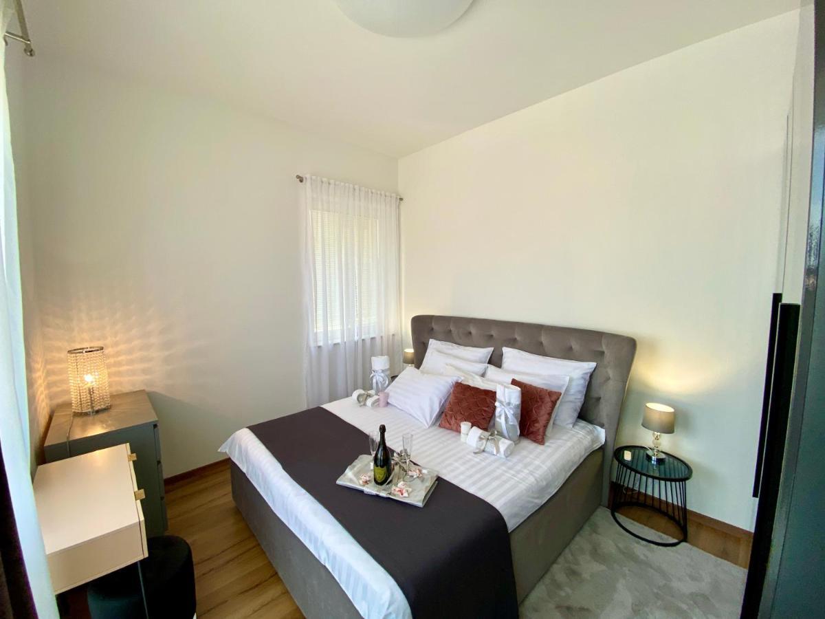 PUY Apartman Sogni D'Oro 아파트 외부 사진