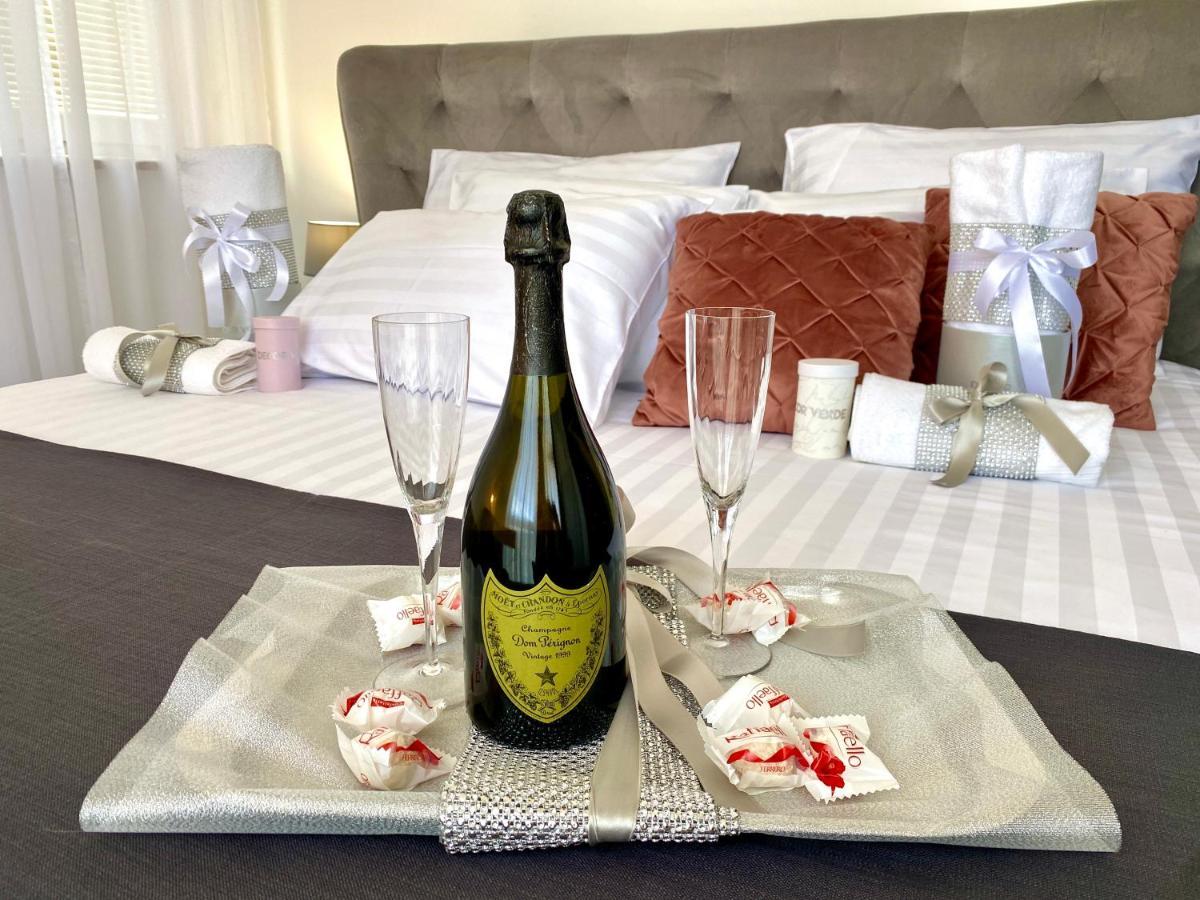PUY Apartman Sogni D'Oro 아파트 외부 사진